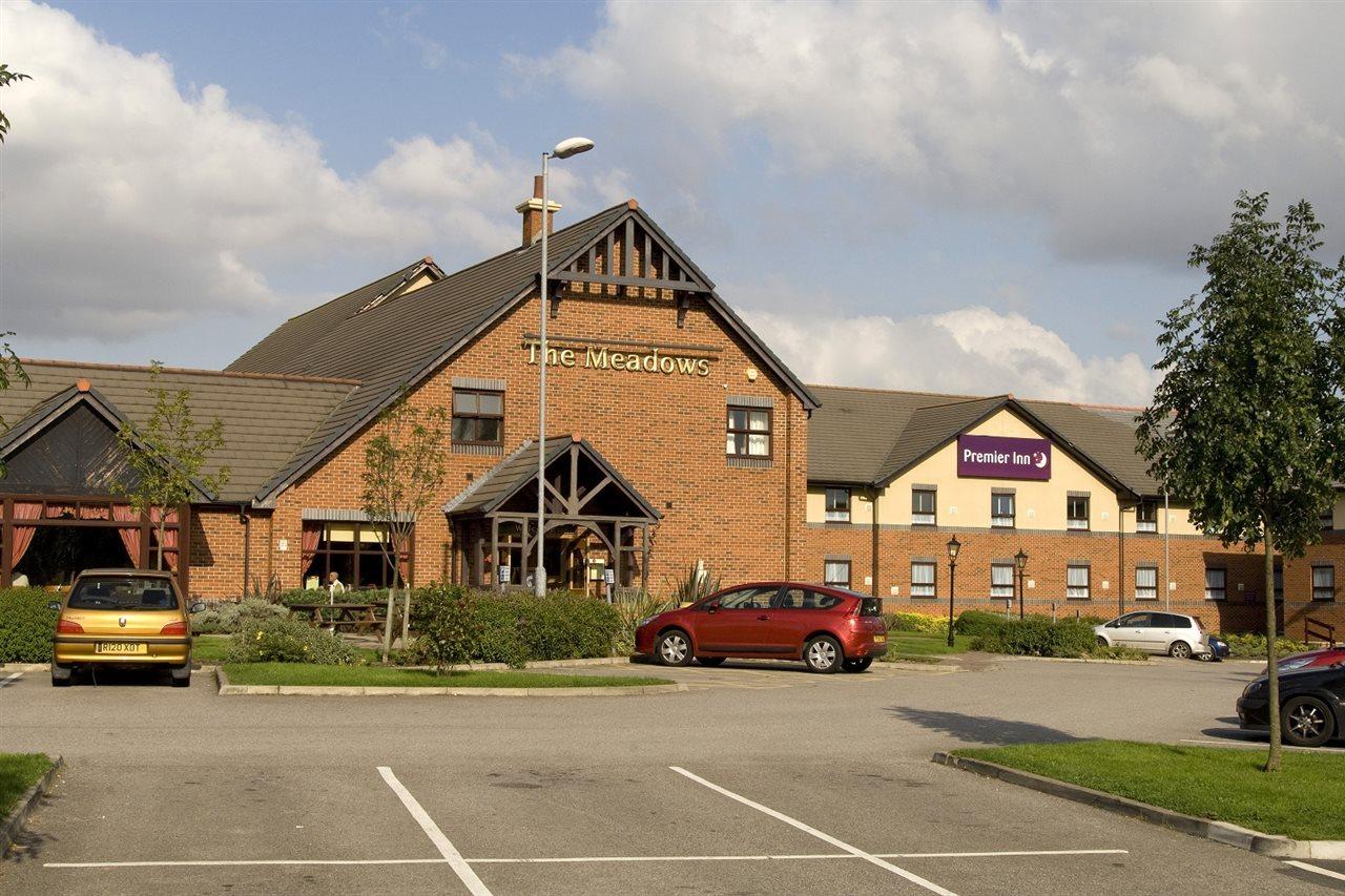 Premier Inn Barnsley 웜브웰 외부 사진